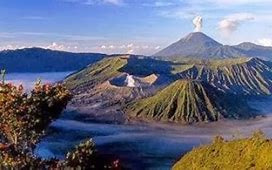 Gunung Mahameru Tinggi